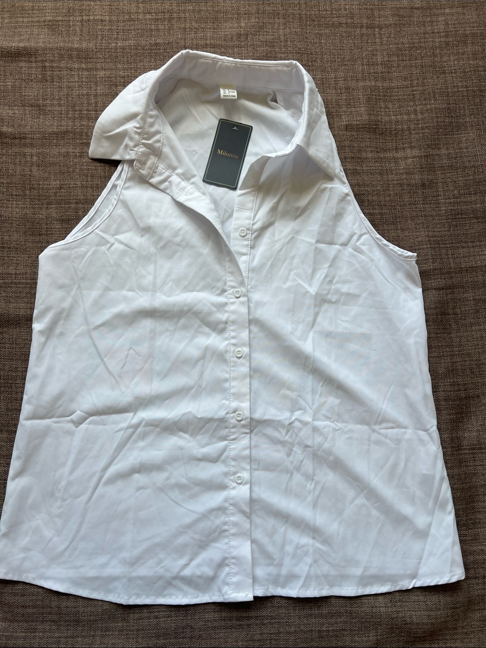 Milleuna Sleeveless White Collared Button-Front Blouse
